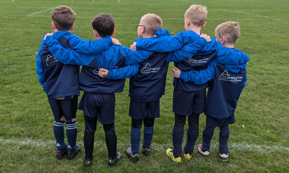 Synergy FM: winter jackets for Swillington Saints U7s are here!